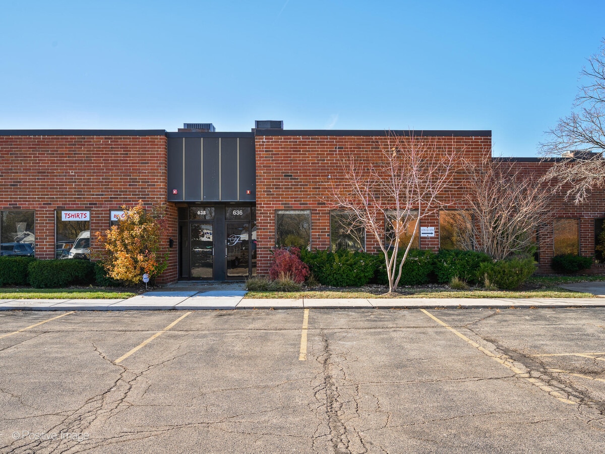 610-642 Anthony Trl, Northbrook, IL 60062 - Lot 636-9 - - Photo intérieure - Image 2 of 28