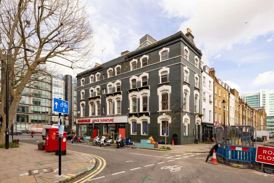 58-60 Fitzroy St, Londres à vendre - Photo de l’immeuble – Image 2 sur 11