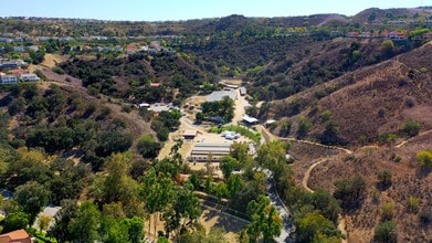 6352 E Nohl Ranch Rd, Anaheim, CA - Vue aérienne vue de carte - Image1