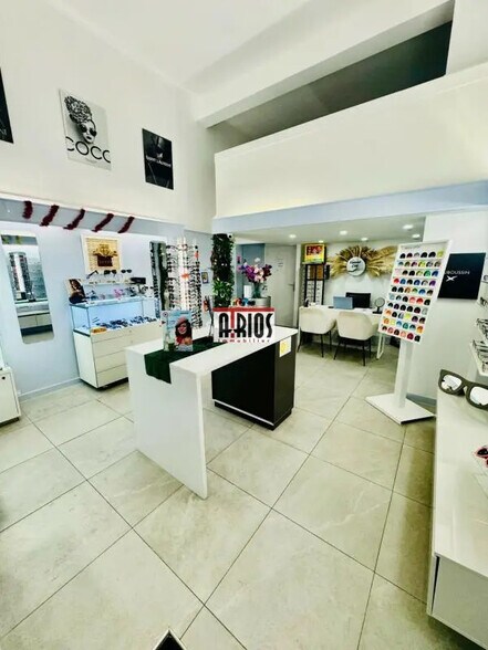 Local commercial dans Toulon à louer - Photo intérieure – Image 3 sur 4