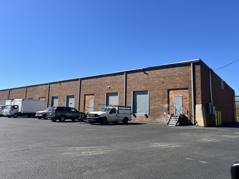 2800 Lithonia Industrial Blvd, Lithonia, GA à louer - Photo de l’immeuble – Image 3 sur 13