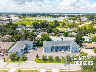 Plus de détails pour 750 Avenue C SW, Winter Haven, FL - Logement à vendre