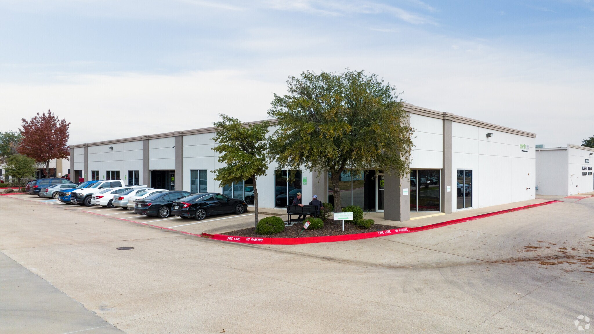 604 Henrietta Creek Rd, Roanoke, TX à louer Photo principale– Image 1 sur 7