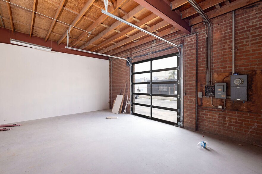 4625 W Washington Blvd, Los Angeles, CA à louer - Photo intérieure – Image 3 sur 11