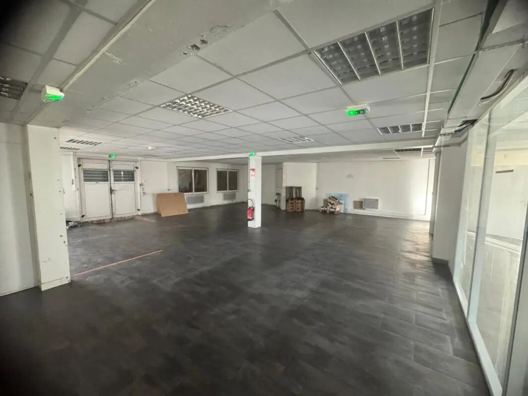 10-12 Rue Marcel Paul, Bezons à vendre Photo intérieure– Image 1 sur 8