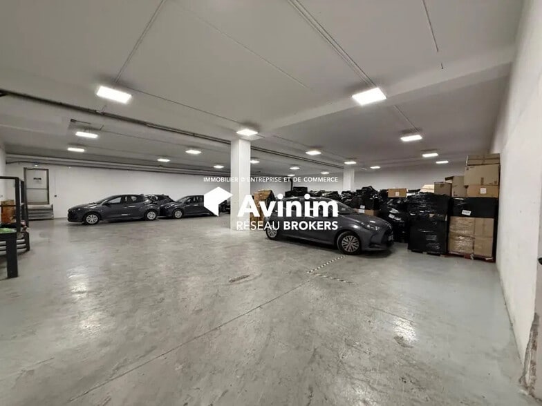 Industriel/Logistique dans Cergy à louer - Photo intérieure – Image 2 sur 15