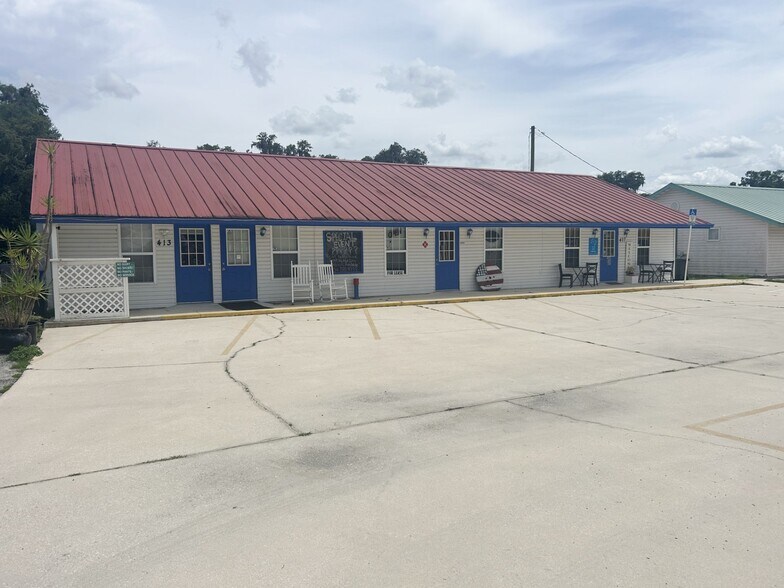 413 Elm St, Welaka, FL à vendre - Photo de l’immeuble – Image 1 sur 25