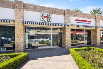 2400 E. Katella Ave, Anaheim, CA à louer Photo intérieure– Image 1 sur 10