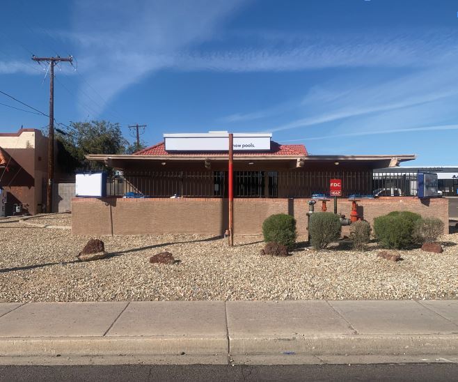 1546 W Bell Rd, Phoenix, AZ à louer - Photo de l’immeuble – Image 2 sur 5