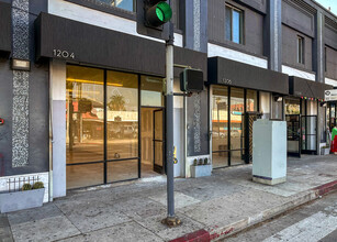 1200-1204 Venice Blvd, Los Angeles, CA à louer Photo de l’immeuble– Image 1 sur 4