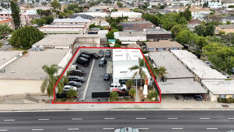 4567 W El Segundo Blvd, Hawthorne, CA à vendre - Photo de l’immeuble – Image 1 sur 17