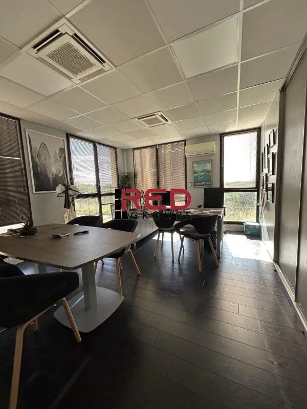 Plus de détails pour Bureau à louer