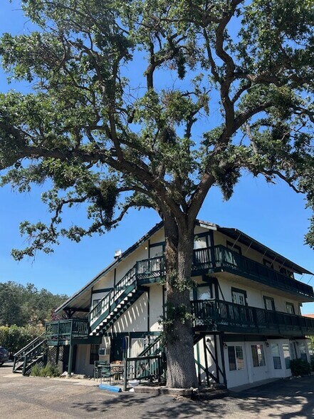 14 Saint Andrews Rd, Valley Springs, CA à vendre - Photo de l’immeuble – Image 3 sur 47