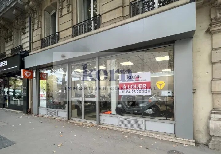 Local commercial dans Paris à louer - Photo de l’immeuble – Image 1 sur 9