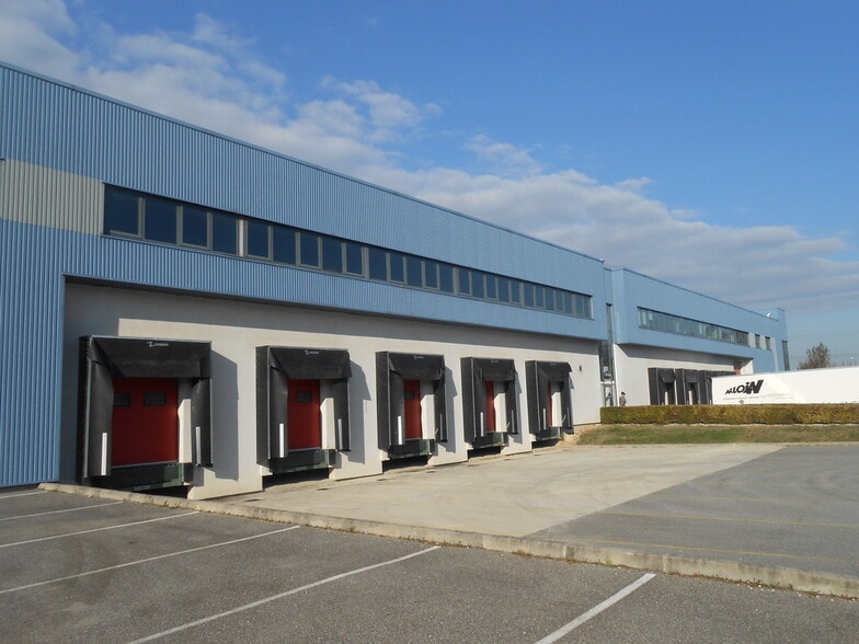 5372 Île Beaume, Saulce-sur-Rhône à louer - Photo de l’immeuble – Image 1 sur 1