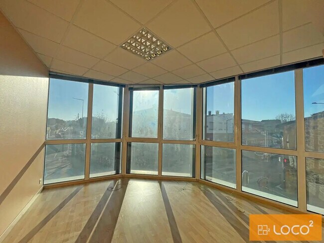 Plus de détails pour 215 Route De Seysses, Toulouse - Bureau à vendre