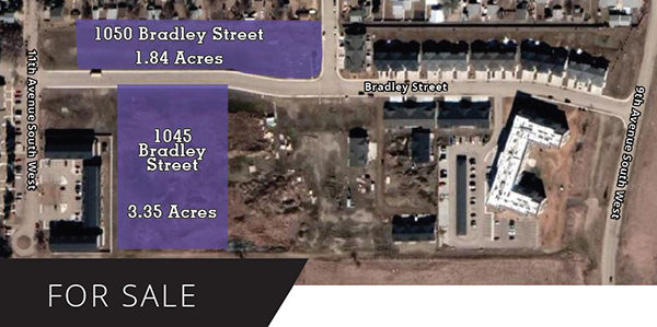 1045 Bradley St, Moose Jaw, SK à vendre - Photo principale – Image 1 sur 6