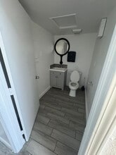 9009 N 103rd Ave, Sun City, AZ à louer Photo intérieure– Image 2 sur 5