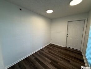 1517-1523 Commercial Park Dr, Lakeland, FL à louer Photo intérieure– Image 2 sur 5