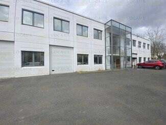 Plus de détails pour Local d'activités à louer