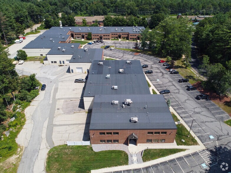 10 Commerce Park N, Bedford, NH à louer - Aérien – Image 3 sur 12