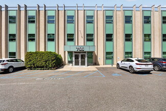 Plus de détails pour 755 New York Ave, Huntington, NY - Bureau, Bureau/Médical à louer