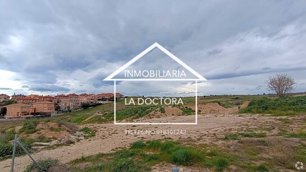 Terrain dans Villanueva de Perales, Madrid à vendre - Photo de l’immeuble – Image 2 sur 12