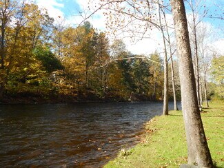 Plus de détails pour 37 Greenwoods Rd, New Hartford, CT - Local d'activités à louer
