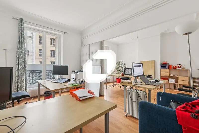 Bureau dans Paris à louer - Photo de l’immeuble – Image 2 sur 14