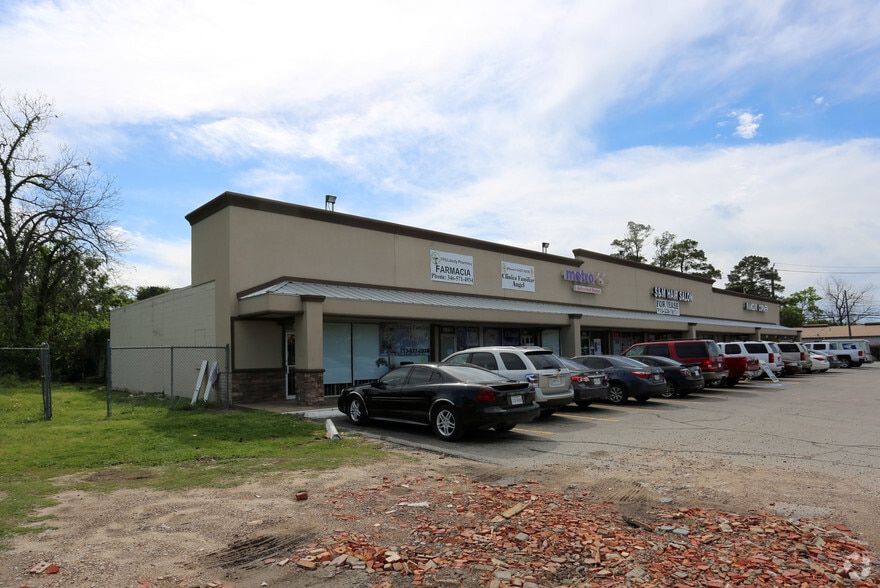 2902-2916 Mangum Rd, Houston, TX à louer - Photo principale – Image 1 sur 6