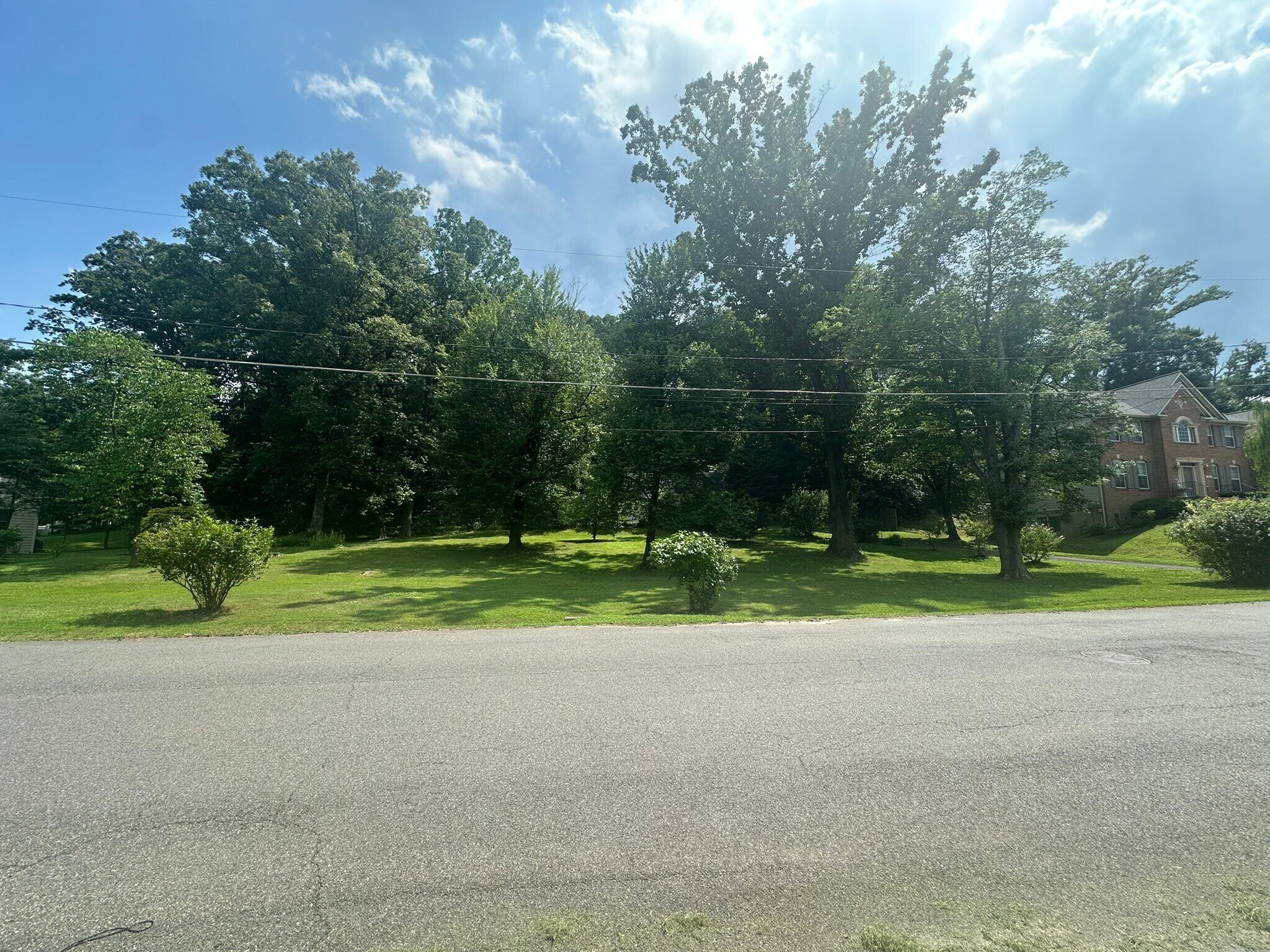4209 Elmwood Dr, Alexandria, VA à vendre Photo principale– Image 1 sur 13