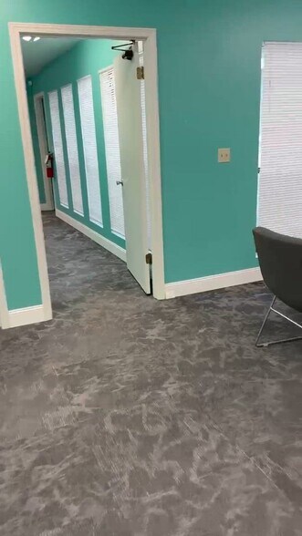 10569 Lem Turner Rd, Jacksonville, FL à vendre - Vidéo sur l’annonce professionnelle – Image 3 sur 121