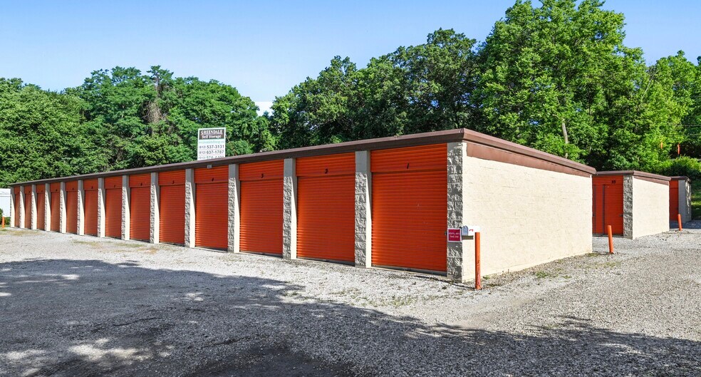 500 Craig Ave, Greendale, IN à vendre - Photo de l’immeuble – Image 2 sur 8