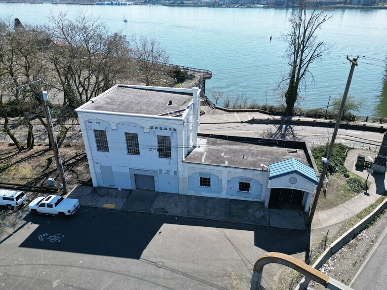 100 & 102 SE Columbia Way, Vancouver, WA à louer - Photo de l’immeuble – Image 3 sur 13