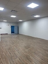 15315 66 Ave, Surrey, BC à louer Photo intérieure– Image 1 sur 2