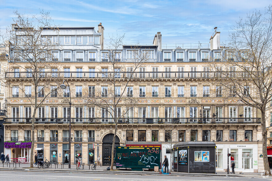 Bureau dans Paris à louer - Photo principale – Image 1 sur 4