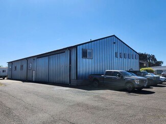 Plus de détails pour 2340 Industrial Ave, Hubbard, OR - Industriel/Logistique à louer