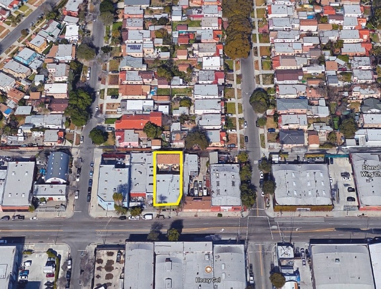 4607-4611 W Jefferson Blvd portefeuille de 2 biens à vendre sur LoopNet.fr - Photo principale – Image 2 sur 2