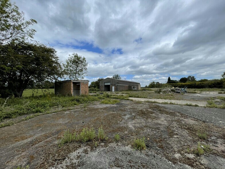 Land and Buildings North of Ferry Rd, Cherry Willingham à vendre - Photo de l’immeuble – Image 2 sur 7