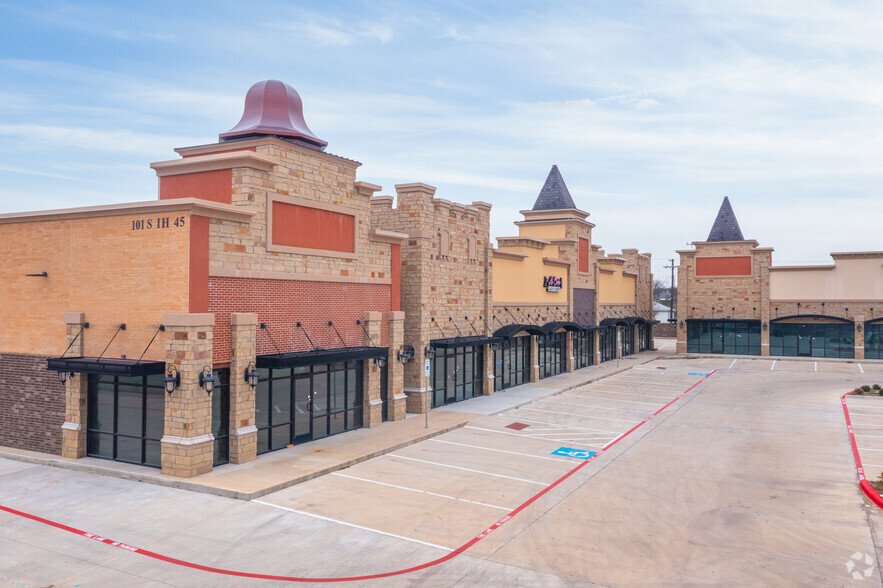 101 S Interstate 45 Service Rd, Hutchins, TX à louer - Photo de l’immeuble – Image 3 sur 6