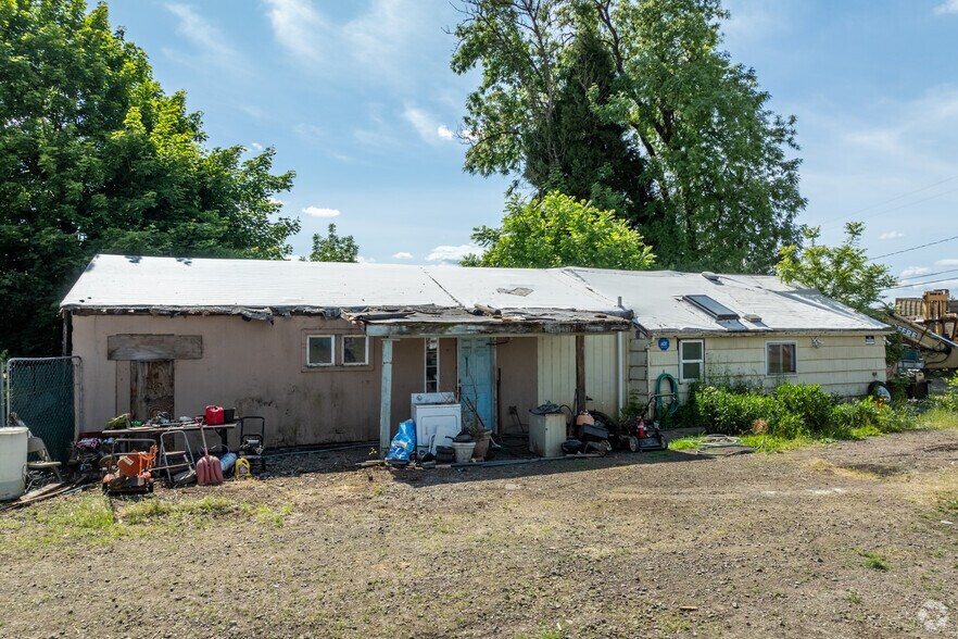 29984 Kelso St, Eugene, OR à vendre - Photo de l’immeuble – Image 2 sur 13