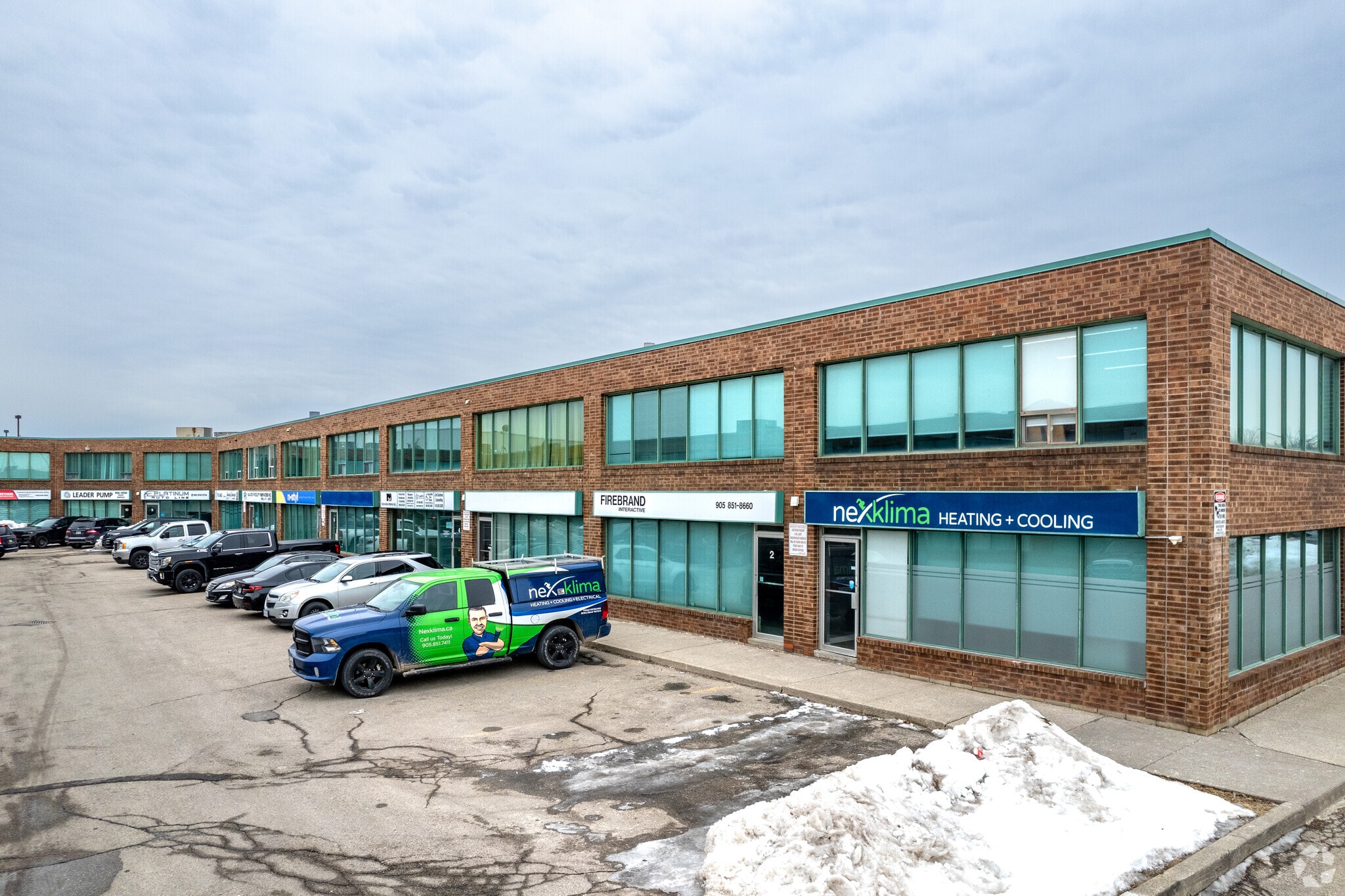 120 Woodstream Blvd, Vaughan, ON à louer Photo principale– Image 1 sur 3