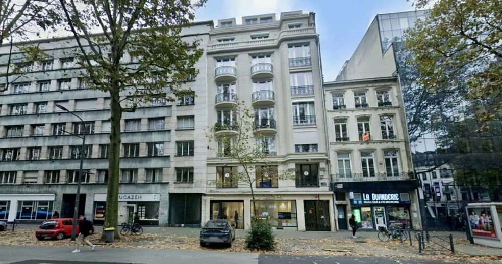 Bureau dans Lille à vendre - Photo de l’immeuble – Image 1 sur 12
