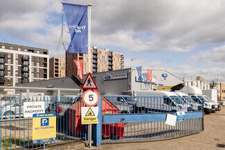 Plus de détails pour Clayton Rd, Hayes - Industriel/Logistique à louer