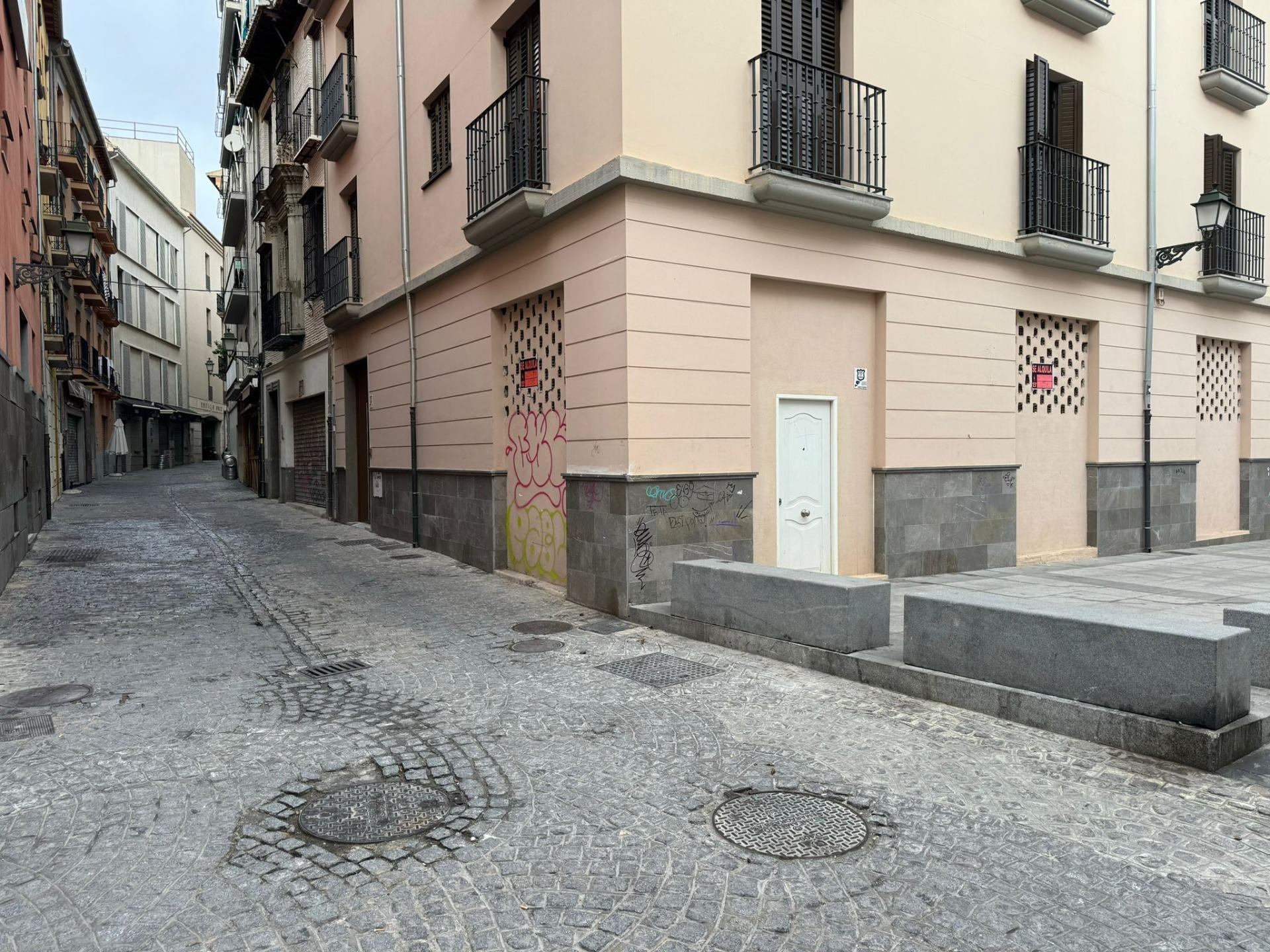 Local commercial dans Granada, Granada à louer Photo de l’immeuble– Image 1 sur 8
