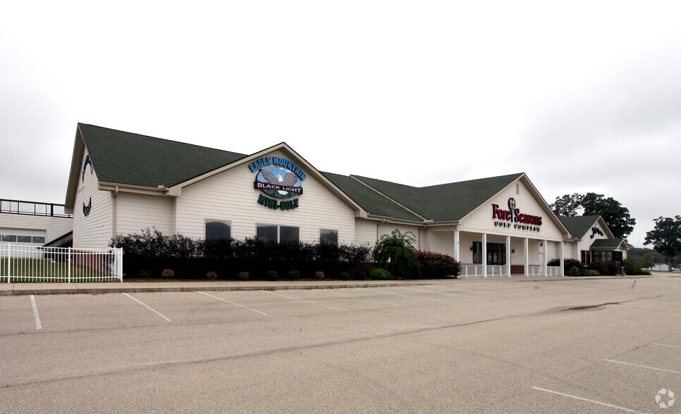 500 W Honey Creek Dr, Terre Haute, IN à louer - Photo de l’immeuble – Image 2 sur 3