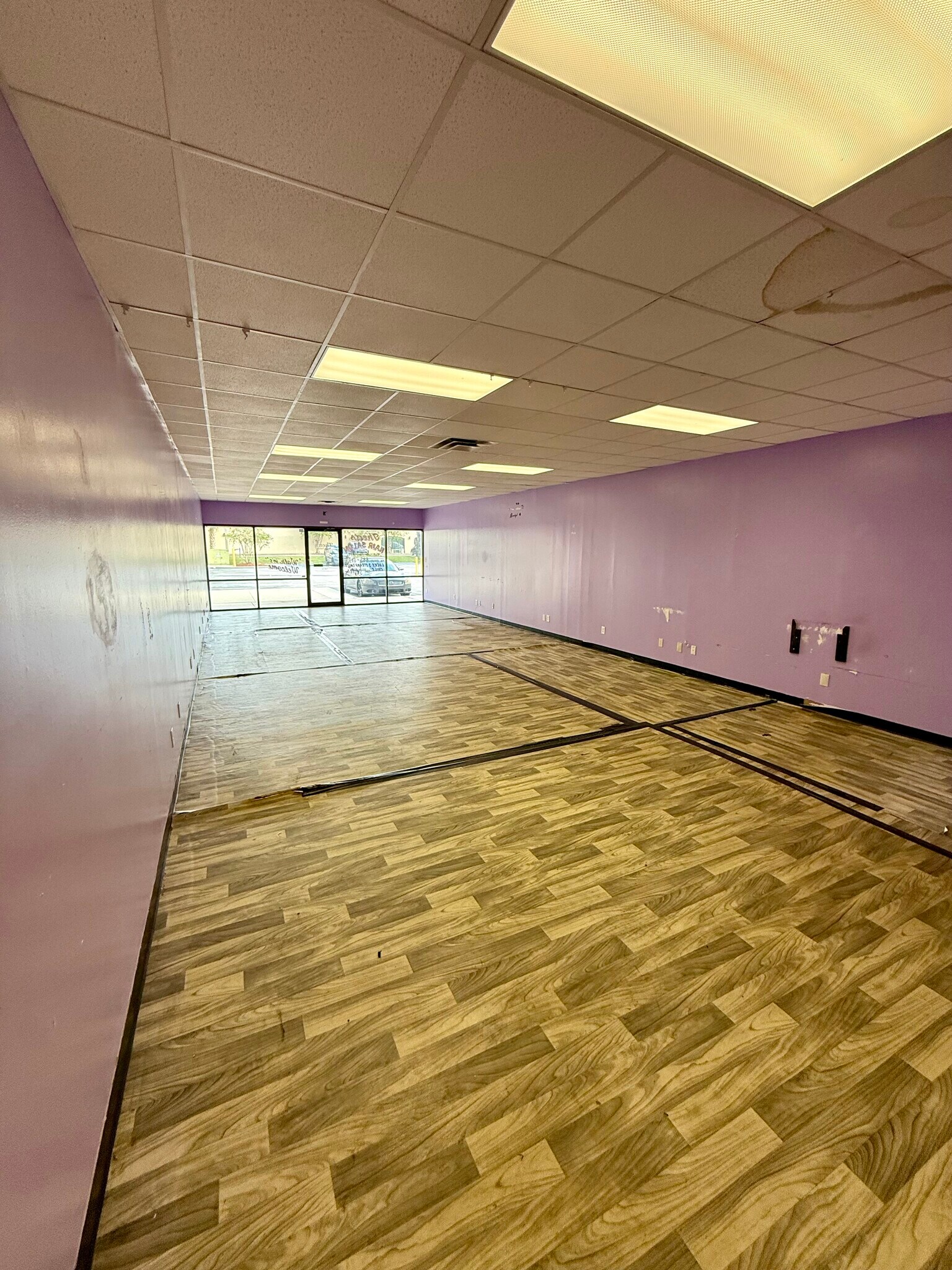 1704 Southside Blvd, Jacksonville, FL à louer Photo intérieure– Image 1 sur 2