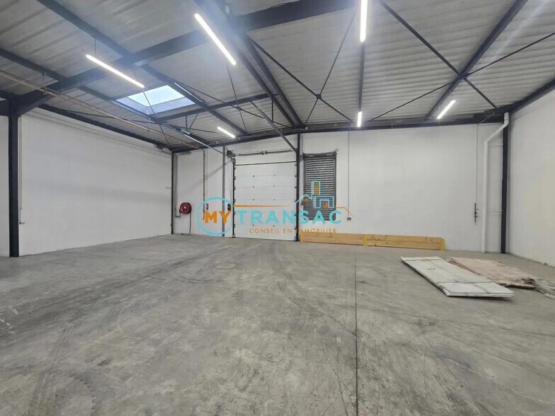 Local d’activités dans Ivry-sur-Seine à louer - Photo intérieure – Image 2 sur 7