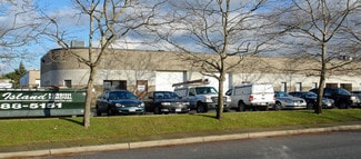Plus de détails pour 901-907 S 2nd St, Ronkonkoma, NY - Industriel/Logistique à louer