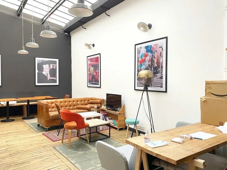 Espace de coworking dans Paris à louer - Photo de l’immeuble – Image 1 sur 6